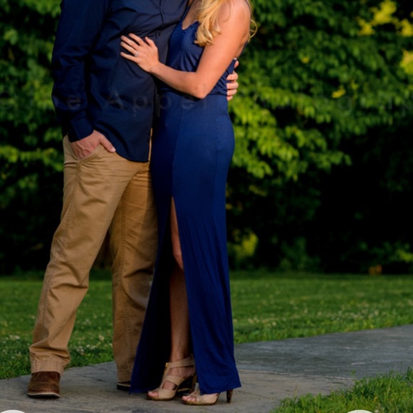 Dress - Picture 1 of 2